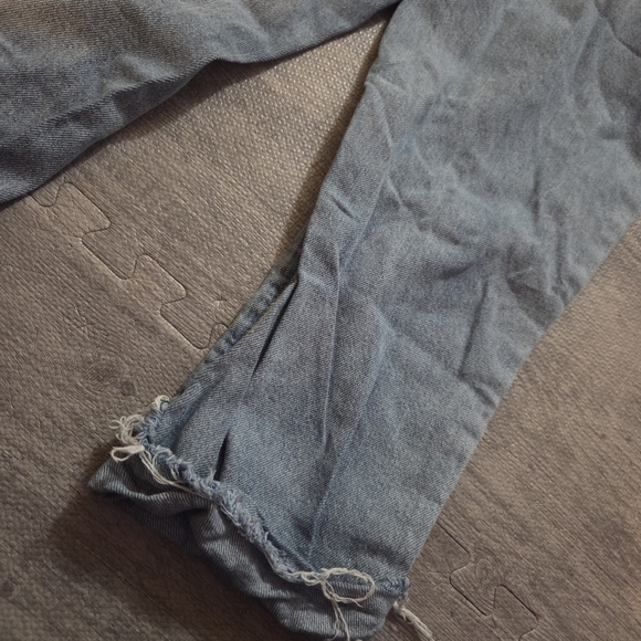 Haute Mama Womens Maternity Stylish Distressed Blue Cropped Jeans EUC XL - Picture 9 of 14